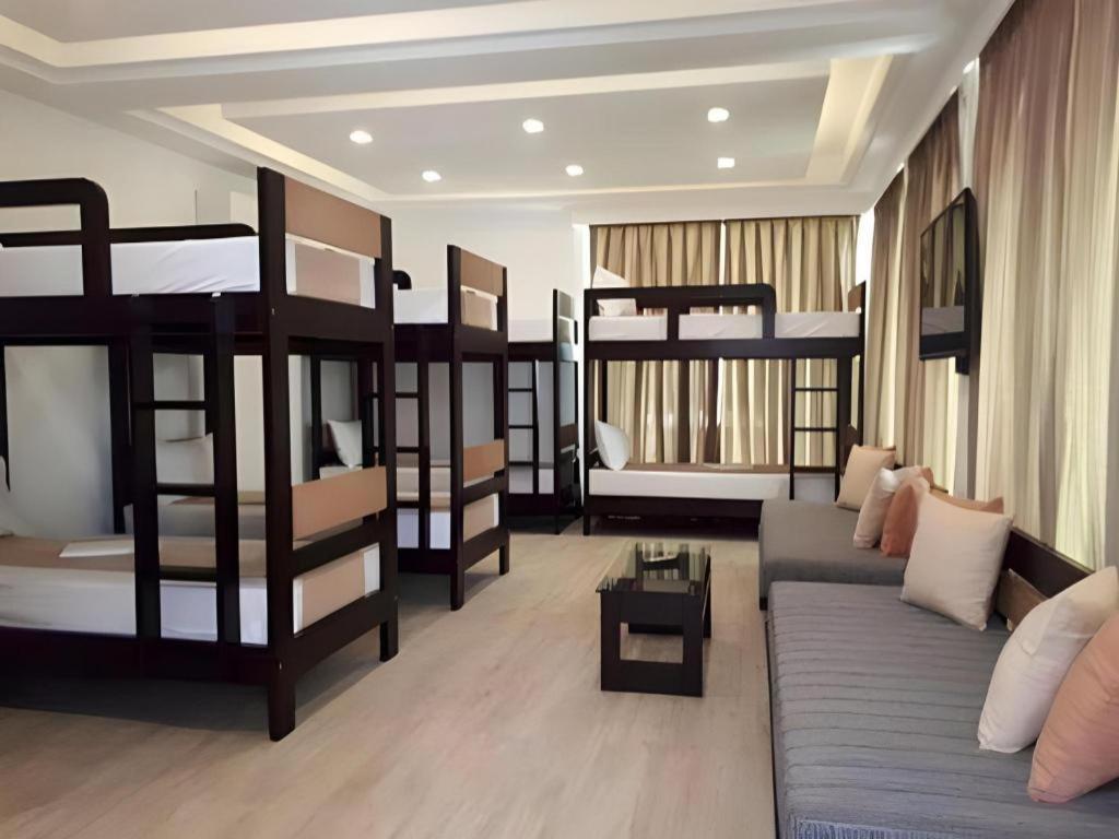 Anilao Awari Bay Resort Batangas Екстериор снимка